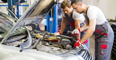 Jak nie dać się naciągnąć w warsztacie samochodowym? Praktyczny poradnik kierowcy